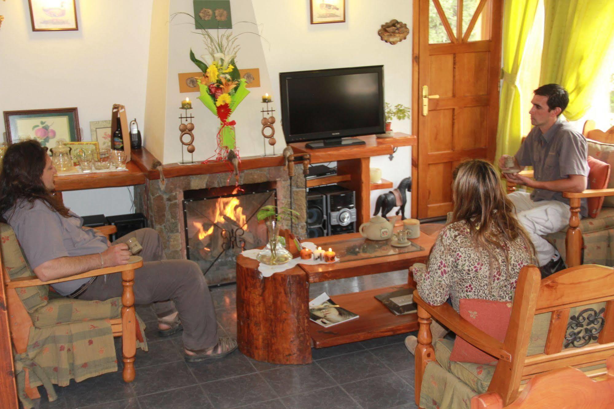 Rotui Apart Hotel San Martín de los Andes Екстериор снимка