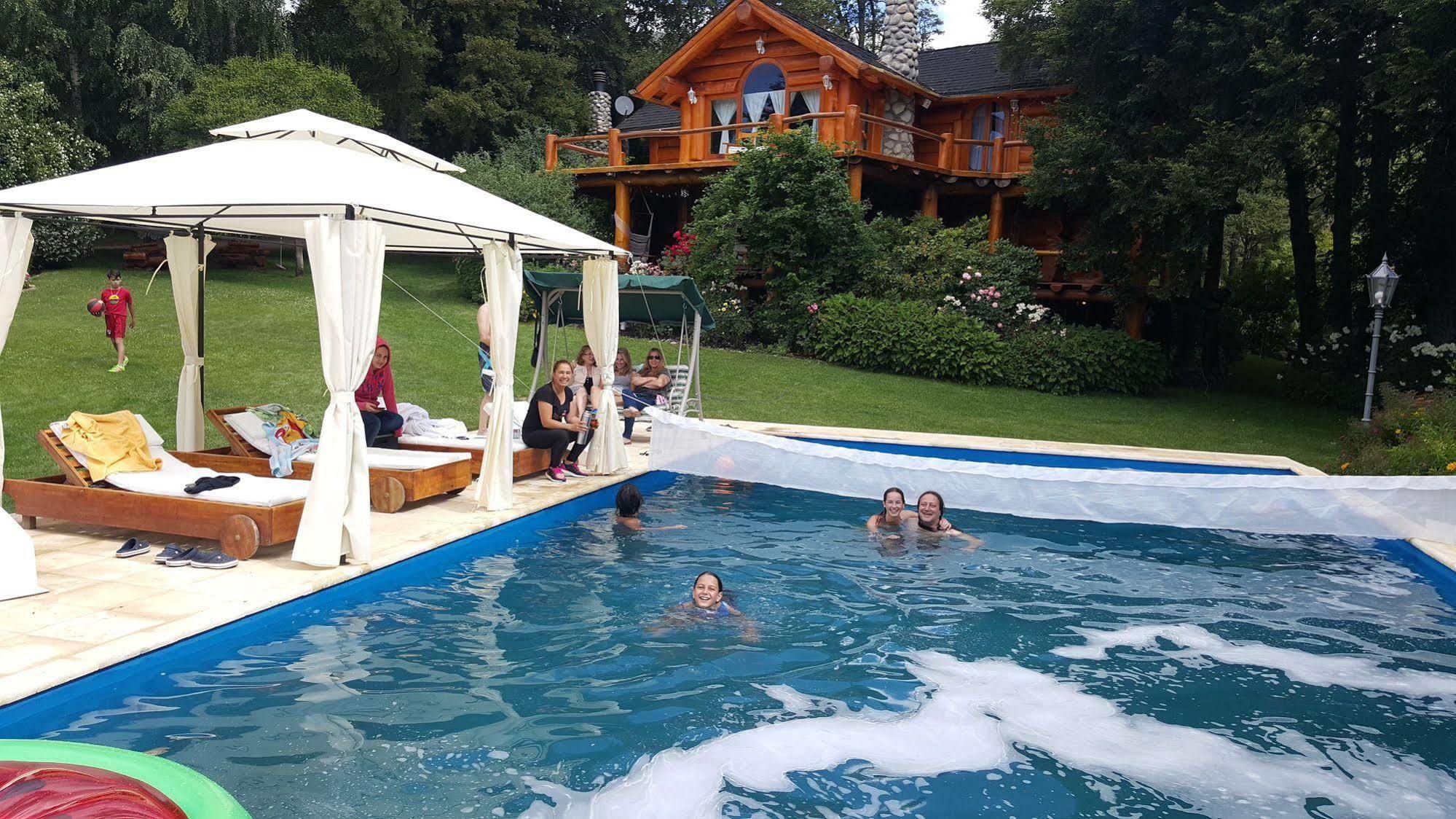 Rotui Apart Hotel San Martín de los Andes Екстериор снимка